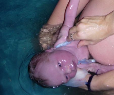 niamh-water-birth niamh-water-birth